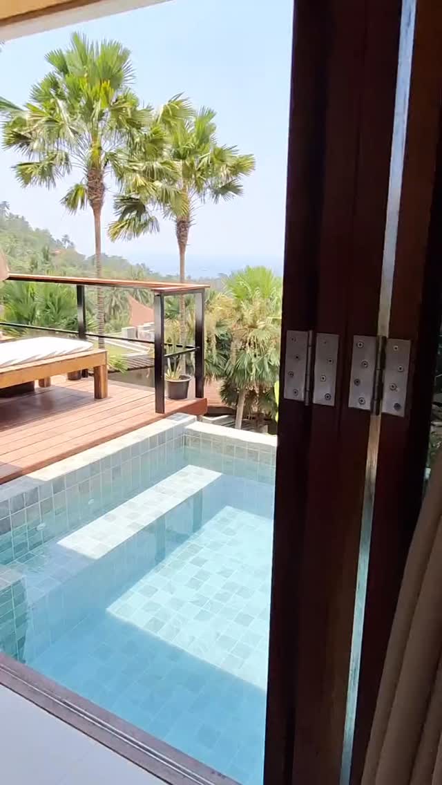 Wake up, step out of bed, and look straight onto Koh Tao 🏝️ private pool and stunning views, every moment at Secret Garden feels like a dream ✨
Book your perfect getaway now using link in our bio!🔗
#infinitypool#VillaVibes #KohTaoViews#Islandserenity
#LuxuryResort#DiveKohTao#Diving#ChalokBaanKao#TanoteBay#MaoBay#HaadTien#Floatingbreakfast#AoLeukBay#SecretGardenEcoPoolVillas #EcoVillas #PoolVillas #TravelThailand#GetawayGoals #Relax #KohTao #Thailand#privatepoolvilla #MountainView #Romantic #IslandLife #Escape#LuxuryVilla#Rainfallshower#ThailandBeaches#Serenity