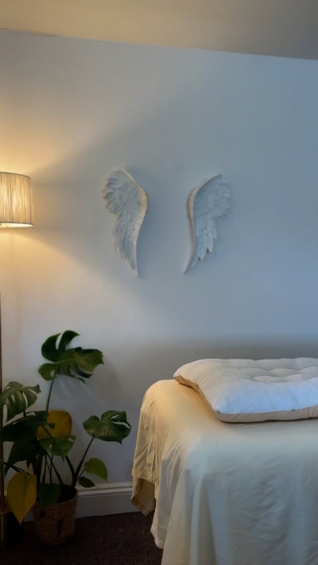 9/9 Portal Energy Clearing with Natasha at Always Believe in Miracles Studio 💫
Monday 9th September 2025
6:30–8:30pm | Essex Studio
Step into the magic of the 9/9 portal — a gateway of completion, clearing and renewal. This intimate evening is about release, connection and alignment as we prepare for the Autumn Equinox with clarity and lightness.
Together we’ll:
🤍 Share & connect in sacred space
💎 Receive crystal energy healing & clearing
🧘♀️ Journey through guided meditation & chakra alignment
✨ Expand your vibration with soul practices
🍵 Enjoy tea & card reflections
The 9/9 is a powerful vibration of endings and fresh beginnings — the 9th day of the 9th month, in a Year 9. A perfect moment to let go of what no longer serves and step forward renewed.
I cannot wait to share this sacred shift with you, to catch up on where you are, and to move together into this next cycle of growth.
📍 The Reid Rooms, Margaret Roding, Essex
💫 Focus: Endings • Renewal • Expansion
Space is limited, DM for details ✨
Much love
Natasha 💛
#99Portal #EnergyClearing #CrystalHealing #QuantumHealing #ChakraAlignment #SpiritualGrowth #LightCodes #EnergyShift #SoulExpansion #HigherConsciousness #EnergyHealing #AlwaysBelieveInMiracles #essexevents