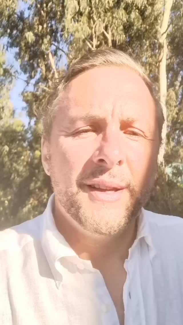 Mil gracias a @alemontes_actor por su apoyo en esta cruzada solidaria ♥️
Recuerda que puedes apoyarnos desde el link en nuestra biografía o transfiriendo directo a
Margarita Mosquera
16.471.560-4
Banco BCI
Cta corriente
52480810
Luzparaleo@gmail.com
#campañasolidaria #luzparaleonor #síndromededravet