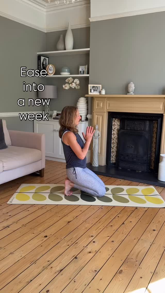 It’s absolutely one hundred percent okay to tuck your heart back into your chest as it is the softest thing you hold and more than worthy of its own room with a flexible door when necessary.
Contract sometimes.
Let it rest.
Boundaries.
Balance.
Really.
Let it breathe both ways.”
Words of wisdom from @victoriaericksonwriter
A sweet gentle yoga flow from me to start the week. A lovely way to explore
. Shoulder mobility
. Prep for Gomukhasana
. Ankle and toe mobility
. Stretch the front body
. Stretch the back body
If you feel tension creeping in or have been sitting over a screen for too long then this is a gentle reminder to
. Pause
. Take a deep breath
. Explore movement in those areas which feel tense and heavy.
Also a favourite go to flow pre/post running. #yogaforrunners
Try it and tag me? Let me know what you think?! @libbystevenson.wellbeing @beahappyamy @laurenupsidedownorsideways @mm.pilates.strong
Also great practised in a chair @jivanaheyman
🧘♀️ Mat @orlakiely @yogi.bare and code LORNAF15 gives a generous 15% discount
#shouldermobility #movementpractice #gentleyoga #anklemobility #workplacewellness #feelgoodyoga #yogabenefits #londonyogateacher