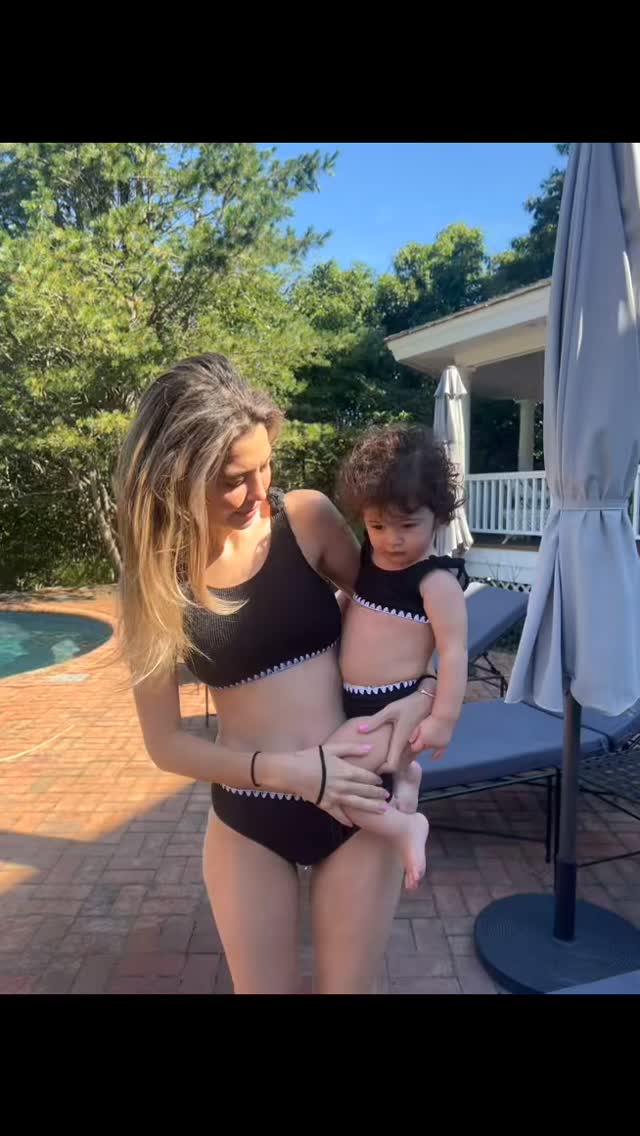 #whoworeitbetter 👯♀️🩷