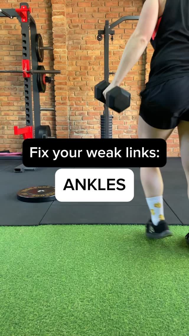 Fix your weak links: ANKLES 🦶
Once you’ve done an ankle… you know the struggle 🙄
(5 months since my injury and I’m still rebuilding).
It feels “minor” and easy to tape up, but here’s the reality:
👉 A weak foundation = setting yourself up for failure (and repeat injuries).
😳 Without proper rehab, there’s a 70% chance of re-injury within 12 months.
I’ve also come to appreciate just how much you rely on your ankle while running & during everyday activities like walking down the stairs, crouching down, & dodging the dogs 🫠
Don’t skip strengthening your weak links:
Weak ankles = slower agility, slower running, poor balance, higher injury risk
Strong ankles = more speed, agility, control, and confidence
Stop relying on ankle tape to hold you together 🩹