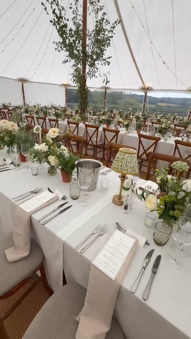 JACK & ELISE 🕺🏻
WOW this was such a fun wedding to be part of!
Not a moment passed without smiles, love and laughter. The dancing, singing and partying were phenomenal.
Congratulations and thanks for having us.
Team Martha xxx
#marthahollis #hampshire #catering #winchester #food #caterer #wedding #love #weddingday #ido