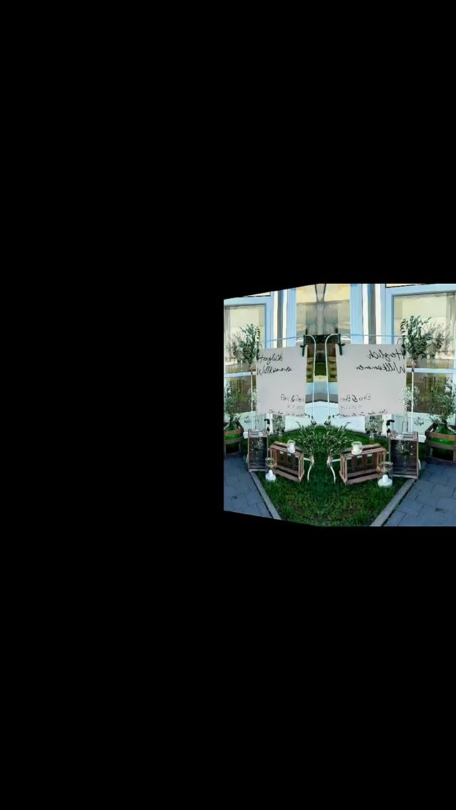 Die letzte Hochzeit in der 2 Event Location im Jahr 2025
war für uns eine der emotionalsten Veranstaltungen in diesem Jahr 😍 #wiesentheid #2event #eventlocation #hochzeit #hochzeitslocation #hochzeitsdeko #eventausstattung #traumhochzeit #emotional #unterpalmen #outdoorhochzeit