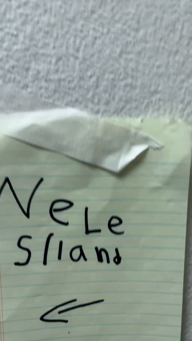 Signs Lots of signs. I love walking around and seeing posts on the wall, hung with tape, making announcements, offering bus ridesā¦these kids are hilarious #alamedaarts #alamedaartsfun #alamedacalifornia #kidsart #artforkids #afterschoolprograms