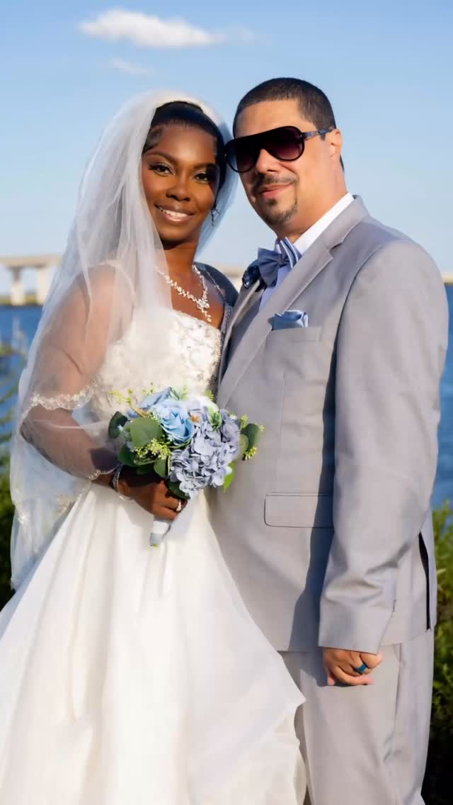 “It’s never too late to Love” Wedding at Kennedy Park (Sun was strong 🦾 that day)
#weddingceremony❤️ #outdoorweddings #oceancity #oceancitybridge #weddingphotography
