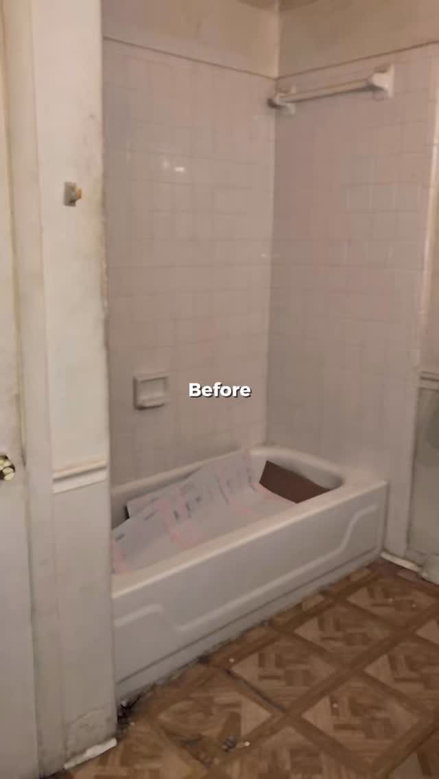 We love to see it, and we know you do too!๐ #remodeling #beforeandafter #bathroom #marble