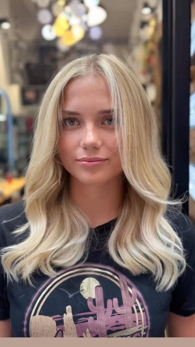 #galatakulesi #taksim #karaköy #kesfet #hair #ombre #sombre #keşfetteyiz temiz ve iddalı sarışınlık istiyorsanız randevunuzu hemen ayırtın sizde en iyisini hak ediyorsunuz