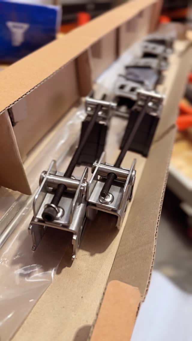 LC 300 +
iKamper Skycamp DLX Mini
TRY a few. BUY one.
#campingaustralia #roadtripaustralia #roozeaustralia #rentaroadtrip #campingvictoria #seeaustralia #rooftoptentliving #rooftoptent #melbourne #ikamper #skycamp #skycampmini #ikamperaustralia #ikampernation #4x4australia #offroadaustralia #landroverdefender110 #jeepwrangler #jeepaustralia #campinggear