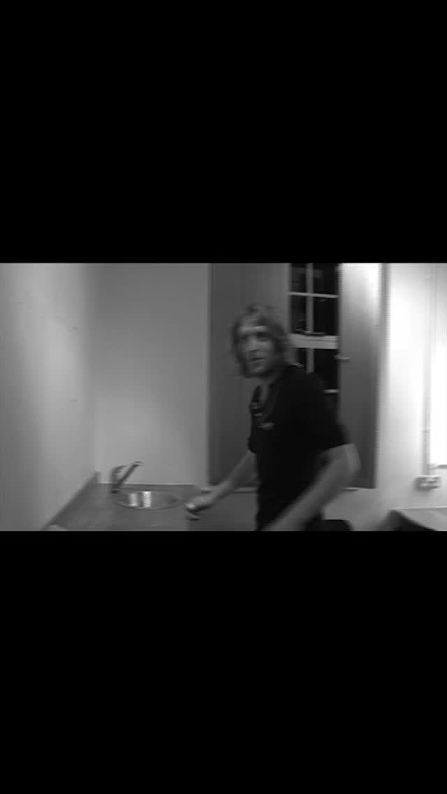 Razorlight how to:
1. Be “Rock n’ Roll”