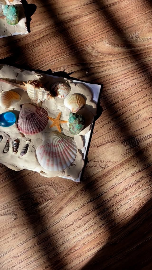 We had so much fun learning about beach habitats and seashells in Art and Science class!
The kids loved creating their own beaches!
Find your own seashells or get them from a craft store. Cover a canvas board with air dry clay and press your shells into the clay. It’s that simple!
#homeschoolfamily #arizonahomeschool #arizonahomeschoolers #arizonahomeschoolmoms #arizonaartclass #arizonaesa #arizonaesafamilies #arizonaesavendor #tempeaz #phoenixkids #eastvalleymoms #eastvalleyartclass #mesamoms #chandlermoms #tempemoms #eastvalleyhomeschoolers #phoenixmoms #esavendor #homeschoolfamily #homeschoolkids #artandscience #homeschooling #unschooled #playbasedlearning #interestbasedlearning #homeeducation #homeschoolart #homeschoolscience #kidsartinspiration #artteacher #kidscrafts