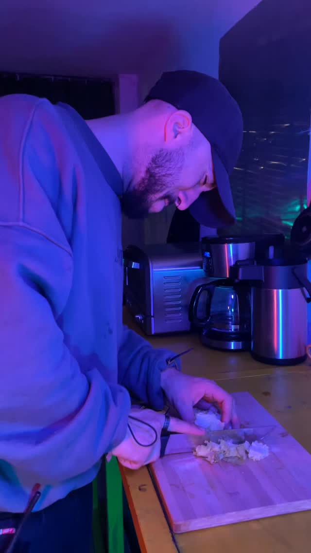 Si estas entusado, acá te recibimos en amor y amistad 🔫🥹
#airsoftbogotá #circuitomilitar #airsoft #gelsoft #humor #amoryamistad