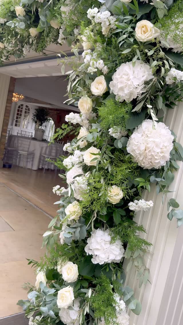 Whatever you require for your wedding we can make it happen.
#weddingflowers #essexflorist #weddinginspiration #londonwedding #weddingdecor