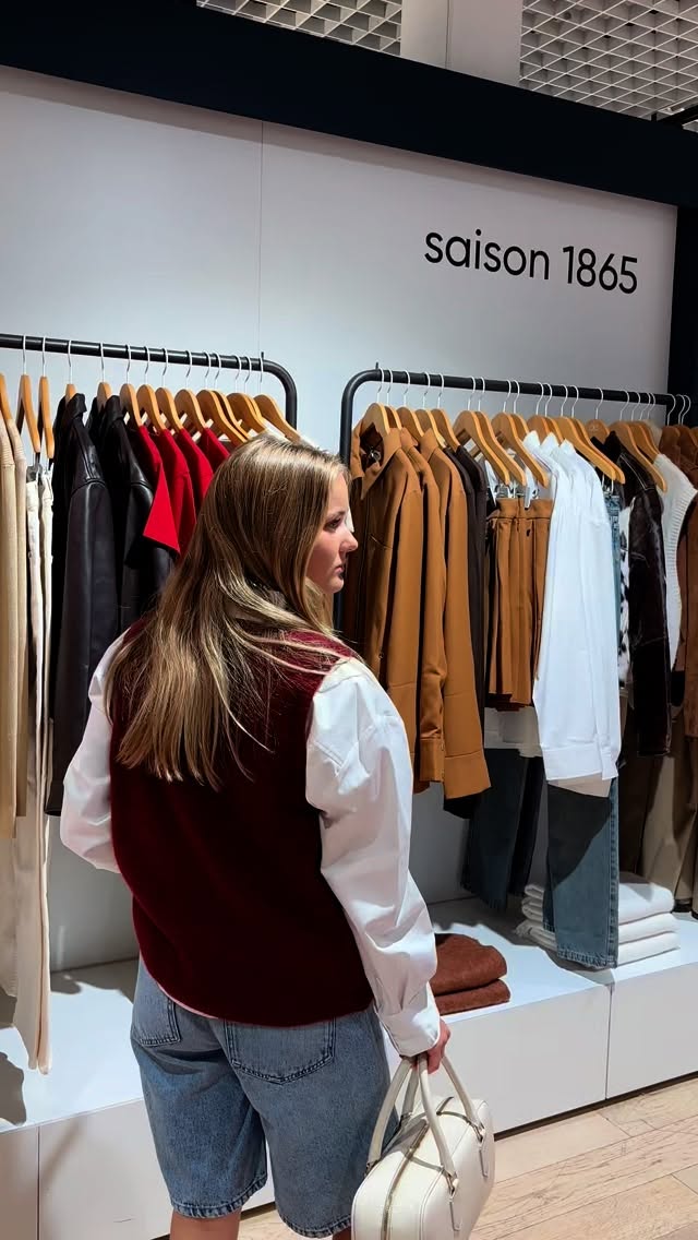 5 looks by @saison1865 🤩
Découvrez les nouvelles collections prêt-à-porter et maroquinerie de la marque tendance au Printemps.
📍Mode femme - niveau 1
📍Maroquinerie/accessoires - rez-de-chaussée
#printemps #printempstours #saison1865 #tours #toursmaville #villedetours #toursetmoi