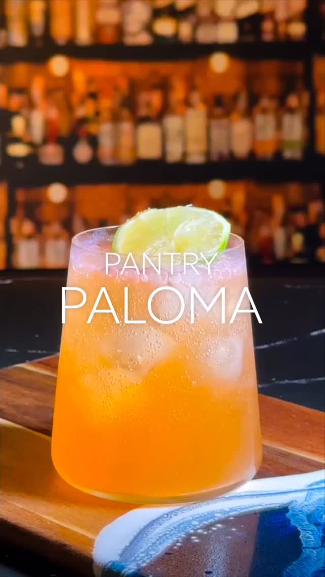 🌸 Pantry Paloma 🌸
When the fridge looks bare but you still want something cute in your glass — this one comes to the rescue 💫 Citrus, bubbles, and a little creativity = instant mood lift.
🍹 You’ll need
– Grapefruit juice
– Lime juice
– Vodka (yep, not tequila this time)
– Soda water
– Ice
✨ How-to
Shake → pour over ice → top with soda → sip with a smile.
Light, citrusy, and the perfect “I didn’t plan this but I deserve it” vibe 🌿
Who else makes cocktails straight from their pantry stash?
👉 Save this for your next fridge-door adventure!
#PantryCocktail #PalomaTwist #TheCasualSipper #MocktailsAndCocktails #DrinkInspo