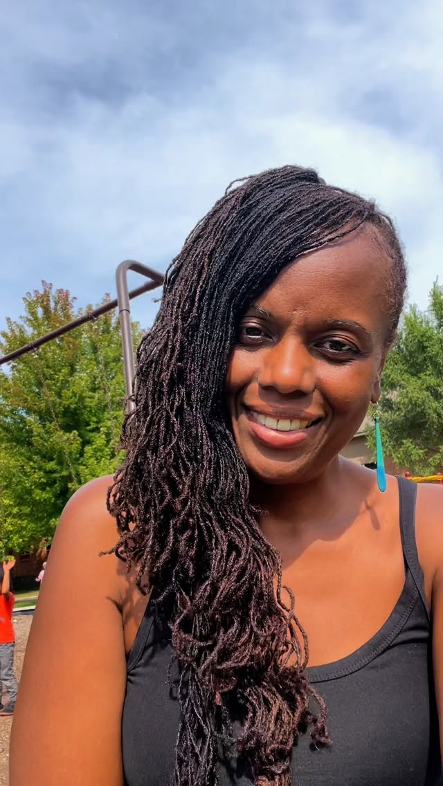 Enjoy the sunny days...make it a great weekend!😎☀️