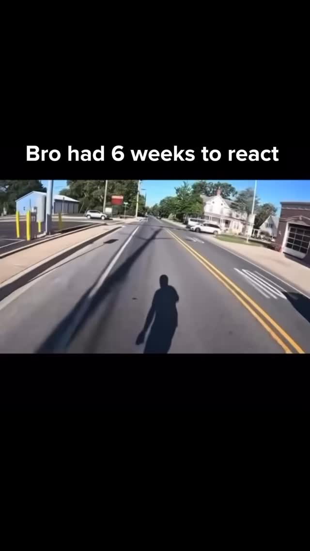 What do you think? Could he avoided this?
#fail #traffic #job #onlinejob #remotejob #cv
