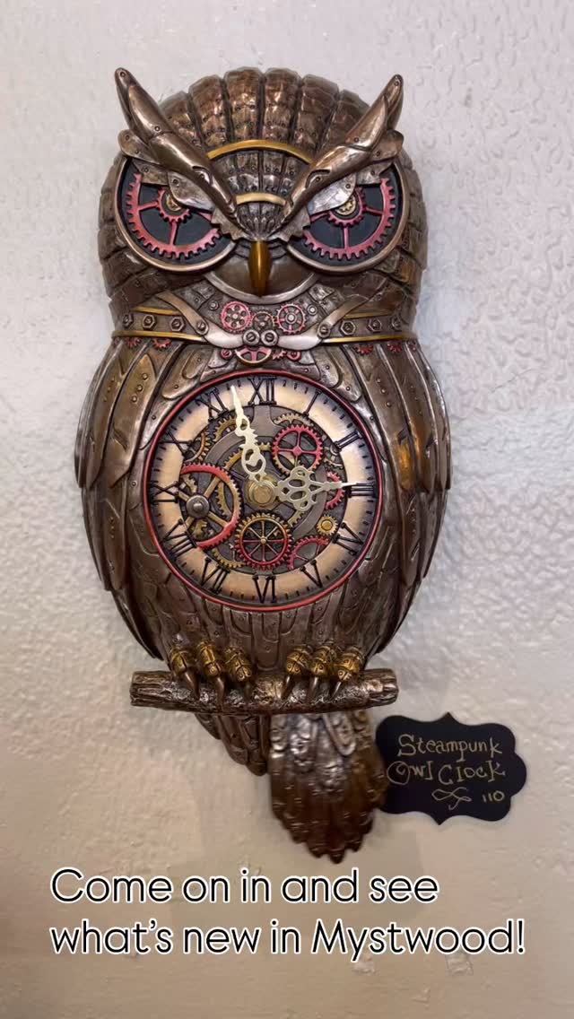 Unique gifts & home decor just in! #steampunk #owls #octopus🐙 #meltingclock #gallery #homedecor #unique #giftideas #shopsmallbusinesses #supportlocal #crestline #lakegregory #giftshop