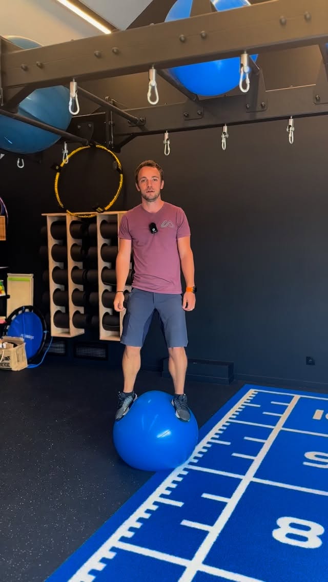 COURS DE RENFORCEMENT MUSCULAIRE 🏋️♂️
🔹 Pour qui ? 🤔 Pour les cyclistes, coureurs à pieds et sportifs en général.
🔹Quand ? 📆 Les lundis et mardis soir
🔹Les infos ? 🧐 www.movinity.be 👉 events