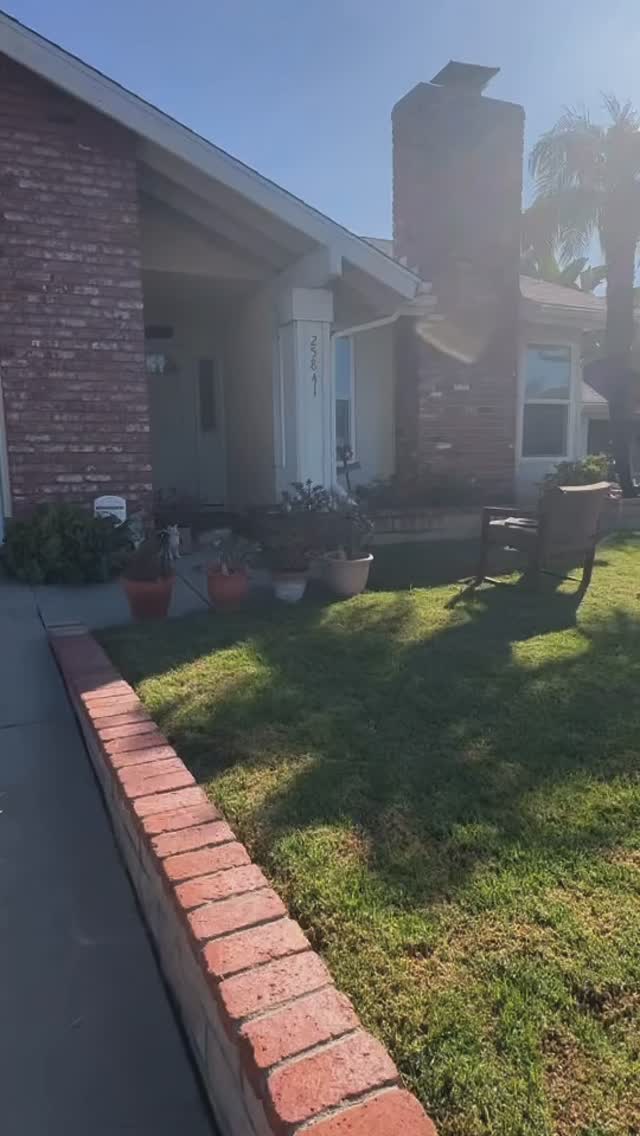 This Lake Forest home received the full MARS Pro Painting treatment. We repaired damaged wood and stucco, and painted the entire exterior. The result is a fresh, clean look that completely revitalized the home.
Give us a call to schedule your free estimate at
(949) 993-5300 or visit our website at marspropainting.com.
#HousePainting #LakeForest #SouthOrangeCounty #StuccoRepair #WoodRepair #PaintingContractor #MarsProPainting #BeforeAndAfter