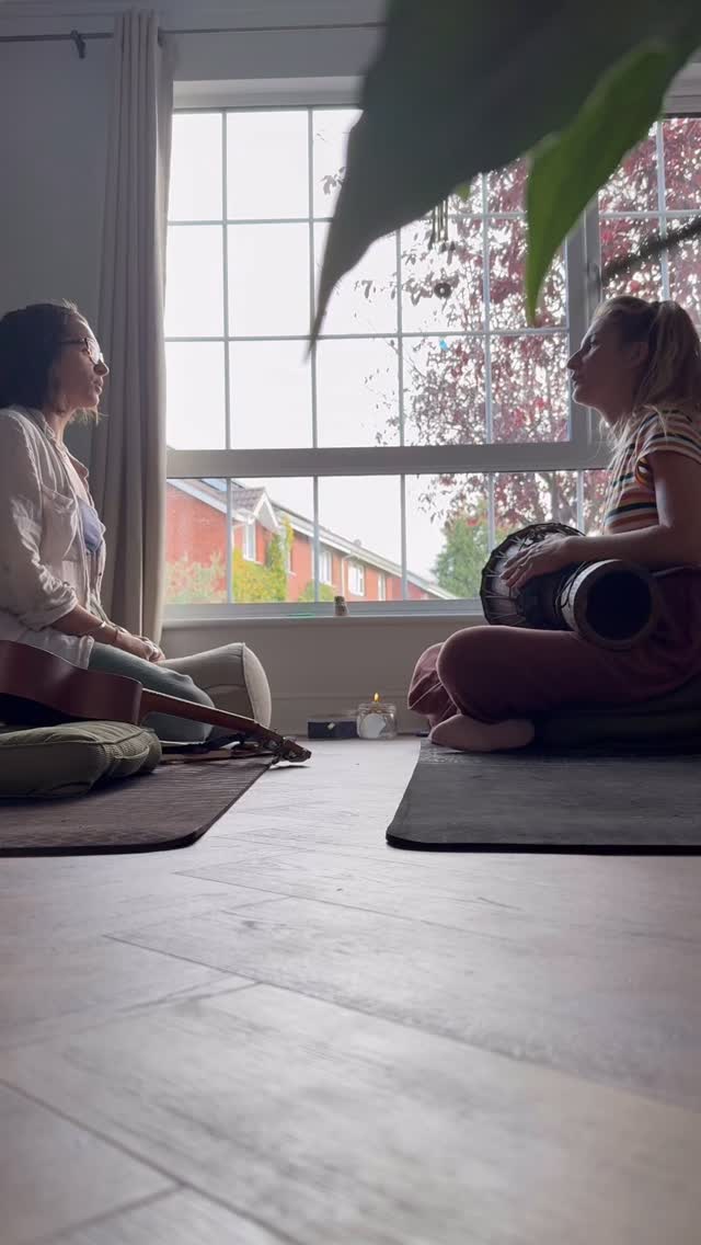 ✨❤️Connection in sisterhood through song ❤️✨
What a beautiful connection with my dear friend Jenn - we’re connecting more and more with our voices and to be able to do that together makes it even more special! 🥰❤️
Song - Circle of Women by Nalini Blossom
X
Anna
#sisterhood #connection #community #womenscircle