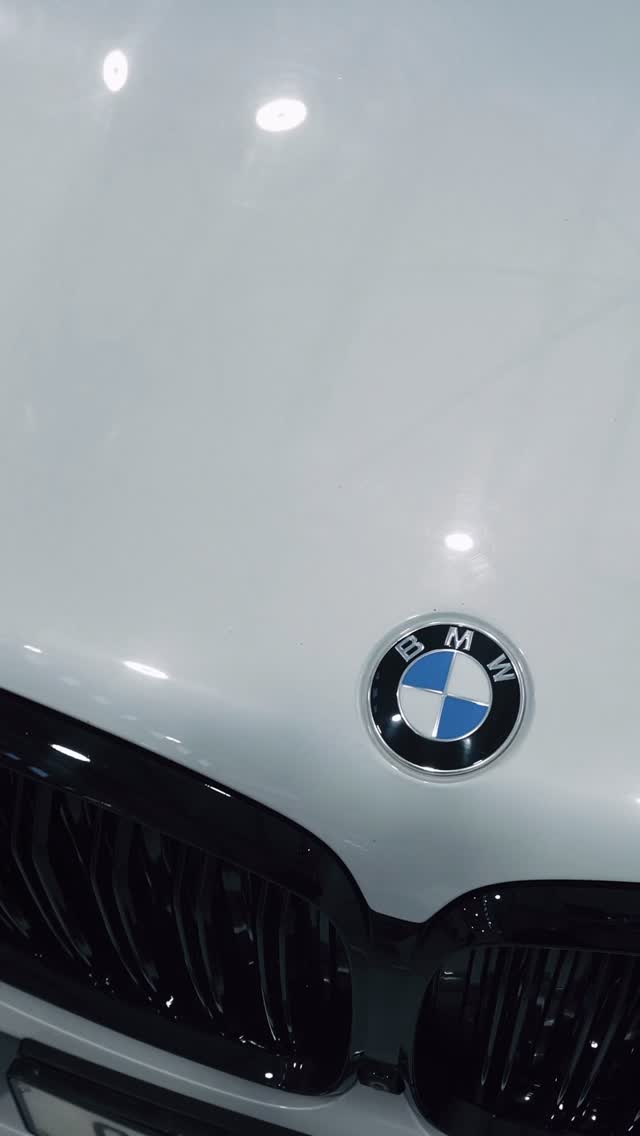 Window tinting this gorgeous BMW X5 for enhanced privacy and protection. 💎🕶️
Window Tinting done in house ✅
#EAAutocrafts #AutoCraftsmanship #CustomCars #CarCulture #PerformanceTuning #Restomod #CarMods #AutomotiveLife #EngineeredToPerform #WorkshopGoals #AutoPaint #CarDetailing #Diagnostics #TuningLife #ModifiedCars #SouthAfricaCars #4x4Builds #CarCare #BuiltNotBought #MechanicLife #bmw #x5 #bmwx5 #windowtints #windowtinting