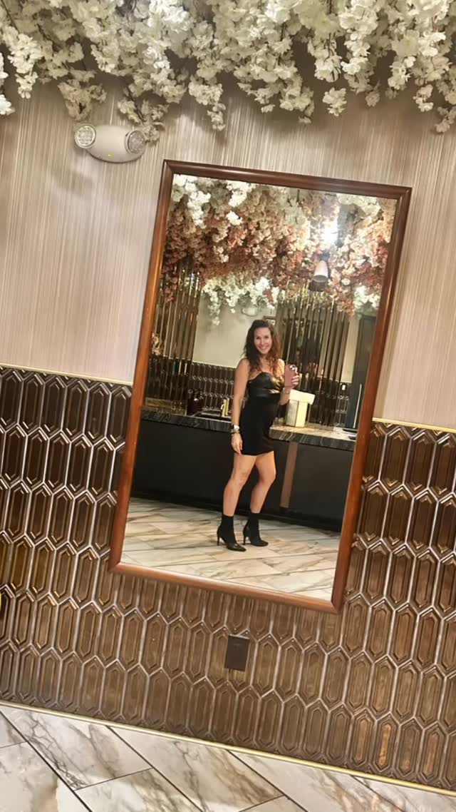 #mysweetescape
🥳
🥳
🥳
#concourseclub #nj #concourseclubnj #woodridge #lounge #bestbathroomever #dancing
