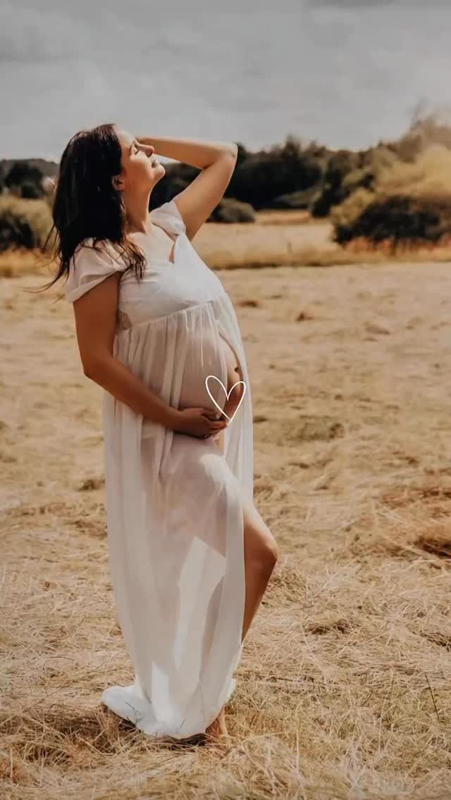 So viele wunderschöne Babybauch-Shootings….
Wir hoffen, dass wir noch ganz viele wunderschöne Herbsttage bekommen an denen wir so zauberhafte Erinnerungen an deinen Babybauch einfangen können.
Für mehr Informationen zum Shooting schreib mir gerne über meine Webseite.
#babybauch #babybauchshooting #schwangerschaftsfotografie #kugelbauch #erinnerungen #besonderezeit #magicmomentsphotographie