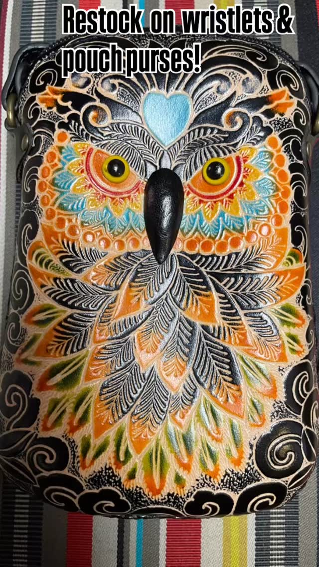 Restock on these adorable leather wristlets & purse pouches! #leather #animals #purse #wristlets #cat #owl #dragonfly #dog #frog #fox #supportlocalbusiness #handmade