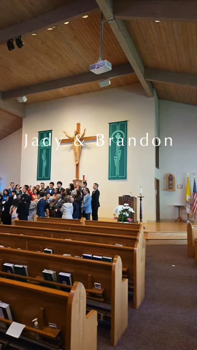 ✨ Congratulations to Jady & Brandon on tying the knot! 💍🎉 Wishing you both a lifetime of love, laughter, and unforgettable memories together. 💕 Cheers to your beautiful journey ahead! 🥂
#SeattlePhotoBooth #LakeWashingtonViews #AnchoviesAndSalt #RentonLove #SeattleWedding #WeddingDayMagic #newlyweds #happilyeverafter #pacificphotobooth
