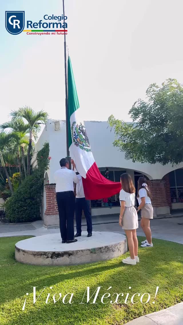 ¡Viva México Independiente! 🇲🇽🇲🇽🇲🇽
¡Vivan los heroínas y héroes que nos dieron patria!
#mexico🇲🇽 #independencia #vivamexico🇲🇽❤️ #vivanlosniños