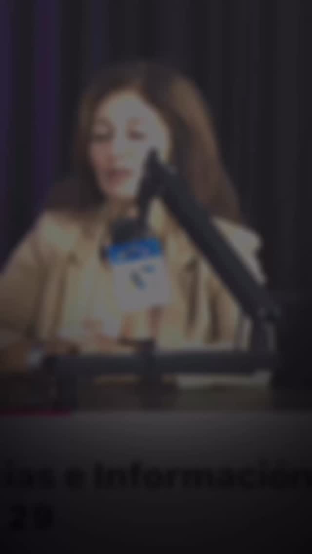 📚 Este libro rompe silencios sobre lo que significa ser migrante. ✨ Puertas de Papel habla de migración y de la falta de información que nos divide.Es una invitación a comprender y reflexionar. 💛#PuertasDePapel #Migración #BookTok #Comunidad #latinxwriters #paperdoors