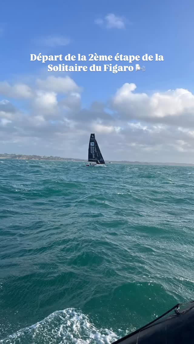 Départ de la seconde étape de @lasolitairedufigaropaprec ! Belle nav à tous 🌊🌬️