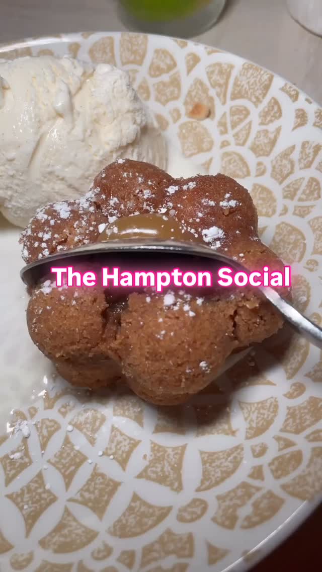 The @sizzledining menu at @thehamptonsocial is insanely good!
You can have a 3 course meal for only $39 and $1 from each meal is donated directly to @blessingsinabackpack
We had the Bang bang chicken and Hampton Caeser salad for appetizers, the smash burger that comes with a mustard aioli and for the dessert the donut drops and the churro cake which OMYGOSHHH I’d be back just for that!
#sizzledining #dinewithpurpose #swfl #naplesfl #swflfoodies #foodporn