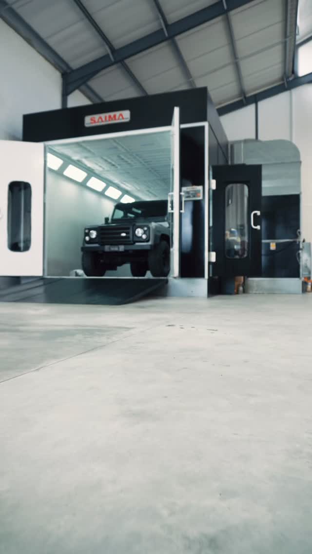 It's not always a complete strip and repaint, but rather minor updates and strategic stripping, tailored to the client's needs and the vehicle's age. 💎
#EAAutoCrafts #AutoCraftsmanship #CustomCars #CarCulture #PerformanceTuning #Restomod #CarMods #AutomotiveLife #EngineeredToPerform #WorkshopGoals #AutoPaint #CarDetailing #Diagnostics #TuningLife #ModifiedCars #SouthAfricaCars #4x4Builds #CarCare #BuiltNotBought #MechanicLife #landrover #defender #builttough