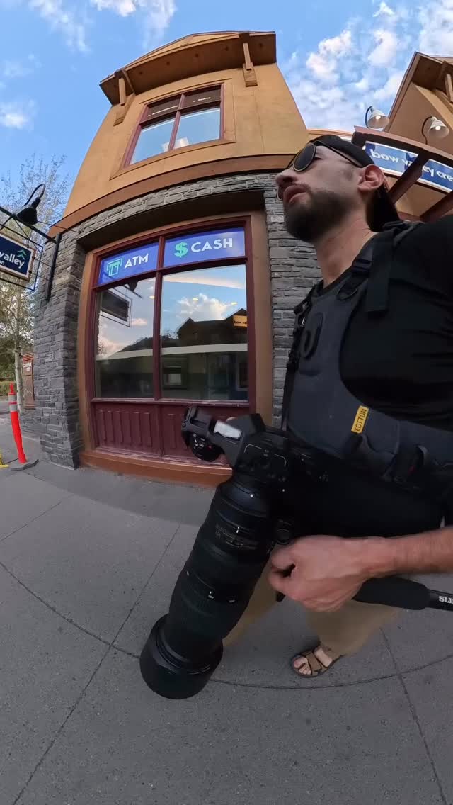 Well, I can officially say that I’m the street photographer in Banff and all this happened because of you🫵🏽 to give me the chance and the support. A big thanks for every comment, reaction, and sharing. #banffnationalpark #banffstreetphotographer #nikonz9 #rockiesmountains #mybanff #pixelpumaspro #insta360x4 #canada #banff #pixelpumas