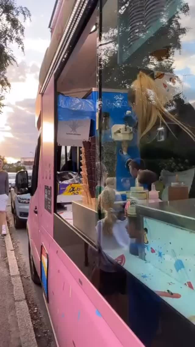 Winter events deserve something unforgettable. From office parties to brand activations, our soft-serve makes a statement. 🍦✨
📩 Secure your winter booking today | dates are limited.
#CorporateEvents #LondonCatering #DessertDoneRight