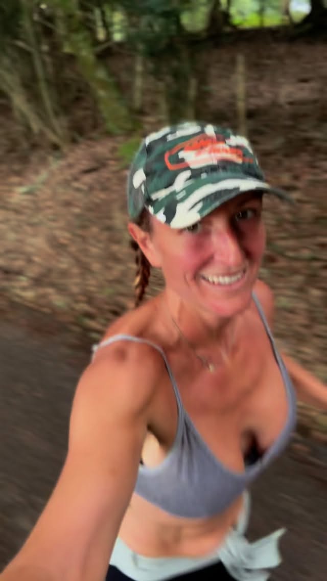 3rd training run of the week, today was long and steady (which was all I could about manage after a 2hr ride this morning on the horse🥵)
Nice undulating run mainly track and some road, definitely looking forward to rest day tomorrow 🥳
Looks like I also need to invest in a better sports bra😬 any recommendations welcome??
#outdoorfitness #outdoortraining #newforestnationalpark #womensfitness #hyroxtraining #runtraining #10kmrun