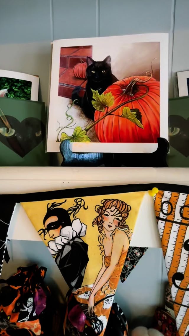 When you buy a piece of local art , you are truly supporting a dream 🙌 (not to mention you will have a piece that you can’t just get anywhere )
#localart #art #prints #orginalart #framed #shopsmall #shoplocal #delaware