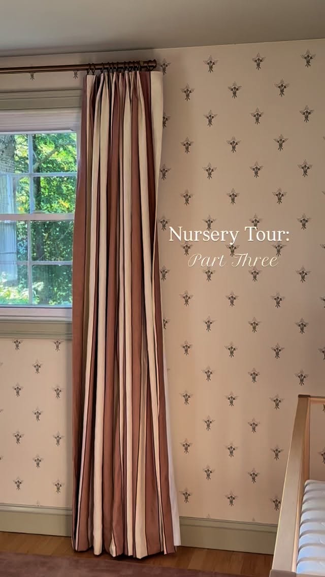 Nursery tour: curtain edition! 💘
I instantly fell in love with these bold striped, rosewood colored linen curtains. They add the playful touch that this space was missing!
Curtain link in my stories! Details: tailored pleat, blackout lining from @pepperhome 🩷
