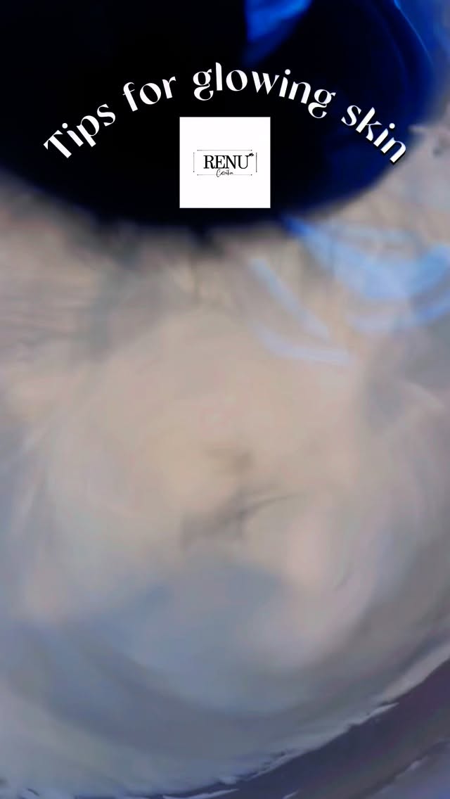 ✨Glowing skin starts with RENUMe Collection ✨
Here are 4 simple ways to keep your skin soft, radiant & hydrated:
1️⃣ Exfoliate weekly with our Whipped Sugar Scrubs
2️⃣ Moisturize daily with Body Butters or Oils
3️⃣ Refresh on the go with Body Mist
4️⃣ Relax & rejuvenate with Bath Bombs or Salts 🛁
💖 Shop the full collection today!
#glowwithrenumecollection #naturalskincare #bodybutterseason #renumecollection #fallskincare