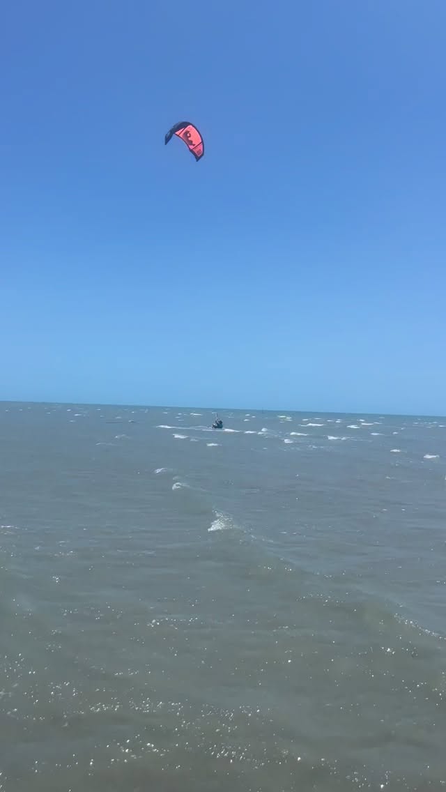 #kiteschooljericoacoara #jericoacoara #kitesurf #treehousejericoacoara #hosteljericoacoara