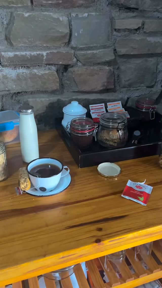 Cedar Cottage is all about space and simplicity in true Karoo style.
With an open-plan layout, a king bedroom, ensuite, and a pair of daybeds, it’s designed to feel easy and unhurried.
Cook in your own kitchen, enjoy the fireplace when the evenings turn cool, or step outside to your stoep and braai area with wide views of the reserve.
It’s the kind of stay that gives you everything you need, without taking away the quiet you came here for.
Tap the link in our bio to book.
#luxuryecotravel #darkskyreserve #travelsouthafrica #karoo #karoolife #karooaccommodation #hikingadventures #hikingsouthafrica #cheetahconservation #cheetah #sustainabletravel #stargazing #astrophotography #sutherland #astronomylover #wideopenspaces #natureescape #nightphotography #nightsky #astronomy #thisissouthafrica