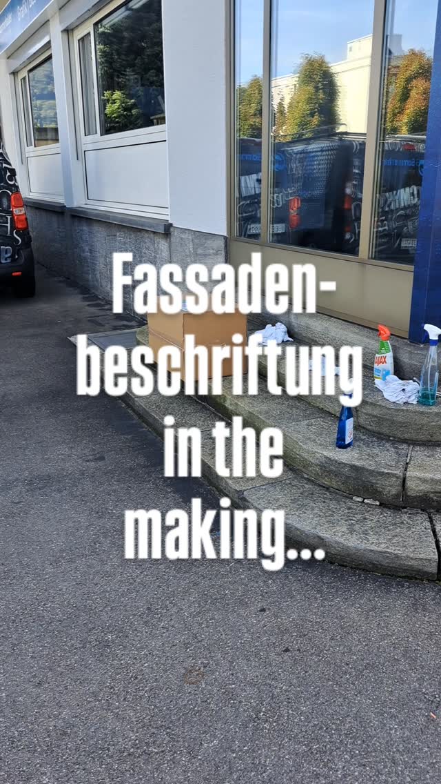 #beschriftung #fasssdengestaltung #eingangstür