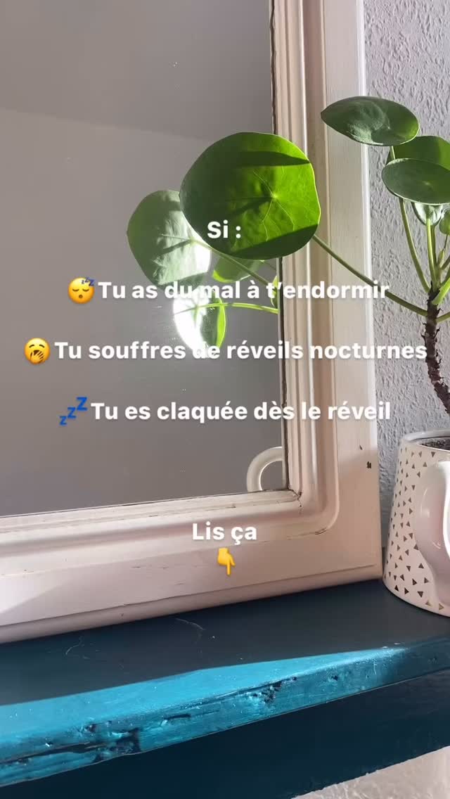 Tu crois que c’est “juste du stress” ou que tu n’es “pas du matin”.
Mais en réalité, ça peut être bien plus profond :
👉 Un dérèglement hormonal.
Car tes hormones ne régulent pas seulement ton cycle.
Elles orchestrent aussi ton endormissement, ta qualité de sommeil et ton énergie au réveil !
Cortisol trop haut, progestérone trop basse, insuline déréglée… sont des causes possible à explorer pour rétablir la qualité de ton sommeil !
🌸 Ici, je partage des clés concrètes pour apaiser tes déséquilibres hormonaux et retrouver des nuits plus réparatrices par la même occasion 😉
Abonne-toi si tu veux comprendre ton corps et retrouver ton énergie 💌