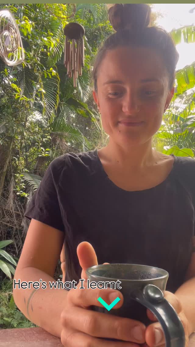 ☕️Full time uni is hard work! My coffee intake doubled in the first year of uni and didn’t really slow down until after I finished.
☕️ It’s easy to trick yourself into thinking coffee gives and gives without taking. I heard it referred to as ‘false Yang’ and thought that was great. In the past I’d wake at 5am, drink a percolator full of black coffee, walk up hills, do assignments and just keep going. Until the next cup midmorning to help me continue checking things off the to-do list. Realistically, I was burning the candle at both ends and not really listening to my true energy readings.
☕️ I used to rely on coffee to move bowels. I have a history of IBS and was nervous to give it up due to my dependence. I worked with naturopaths to heal my gut and now it’s no issue.
☕️ Learning more about my menstrual cycle impacted much of my lifestyle. Due to the rise in cortisol in the luteal phase/inner autumn when I have too much caffeine then it can lead to anxiety and panic. I slowly started having 1 week a month off coffee and it helped my mental health a lot.
☕️ Coffee is warming/heating and drying in nature according to Chinese dietetics. It’s bitter in flavour, affecting the Fire element.
☕️ When used in excess or long term it can overstimulate Heart Yang (palpitations, anxiety, restlessness), Deplete Yin/body fluids (dryness, heat, agitation, insomnia), aggravate Liver Yang (headaches, irritability) and weaken the Stomach Qi (nausea, reflux, digestive upset).
☕️ Like anything, coffee can be medicinal or damaging depending on the person, their constitution (generally good for those with excess cold and damp) and phase of life.
Tell me, do you drink coffee? How’s it treating you lately?
#dailycup I was a #coffeedrinker #coffeeadict #coffee #tcm #chinesemedicine #chinesedietetics #coffeechats