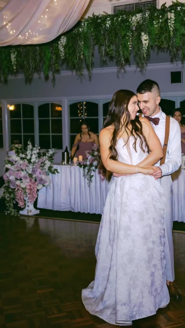✨ April & Anthony ✨
From “I do” at St Barnabas Church to celebrating at Nathania Springs — what an unforgettable day. 🌸💍
Every detail was filled with love, laughter, and the joy of two people who are simply meant to be.
The florals from the church ceremony were repurposed to beautifully compliment the lush designs we created for their Nathania Springs reception. ✨ One of the many reasons we love styling here — Nathania Springs is stunning all around.
It was an honour to design both their ceremony and reception florals — creating spaces that felt personal, romantic, and truly theirs. Here’s to a lifetime of happiness together. 🤍
💌 DM me if you’re planning your wedding — I’d love to help bring your story to life with flowers and styling made just for you.
#nathaniasprings #stbarnabaschurch #yarravalleyweddings #melbourneweddingflowers #weddingfloristvictoria #victoriaweddingstylist #melbourneweddinginspo #weddingceremonystyling #weddingreceptiondecor #fauxweddingflowers #bridalflowersmelbourne #melbourneweddings #weddingfloraldesign #luxuryweddinghire #weddingstylingmelbourne #australianweddingflorist #weddingceremonyinspo #weddingflowersaustralia #customweddingflowers #weddinginspirationmelbourne