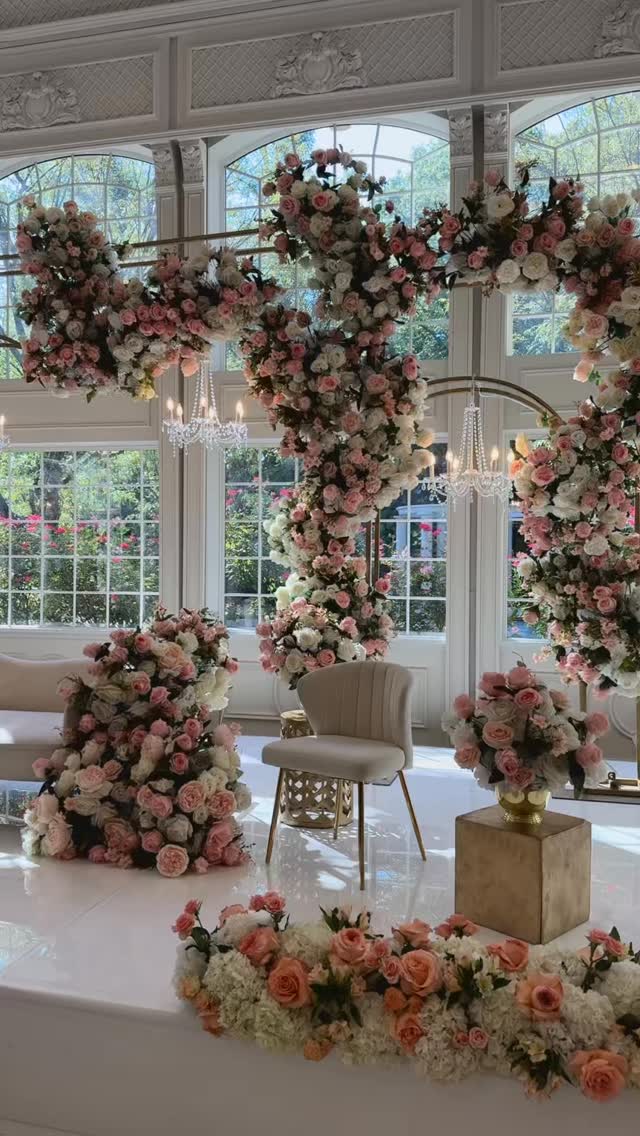 POV: you’re watching us build the stage of their dreams✨😋
📸Photography: @sunnyside.weddings
📌Location: @florentinegardensnj
📋Event Planner: @radzevents
💄Makeup: @artistry.by.noor
🎧Music: @dj.ace._
🍴Catering: @tandoorny
🎞️Photobooth: @ipicphotoboothnj
#luxurywedding #exclusiveevents #exclusiveeventsny #tristatewedding #dreamwedding #romanticdecor