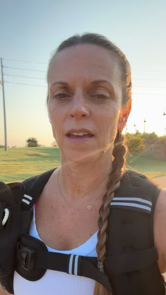 If we know that change is on the other side of discomfort, it’s time to get a little more comfortable being uncomfortable! You don’t have to take a big leap into discomfort, you can take a baby step just to spread a little kindness with a smile!
When you make small connections like this, not only are you tearing down your own wall of discomfort or awkwardness, but you are giving permission to the other person to step into that discomfort. And then you make a connection and you spread a little happiness, joy or kindness. It’s a win-win!
… and the beauty of it is, you never know who is gonna need that smile, so you might as well offer it to as many people as possible.
✌🏻❤️#findthepositiveeveryday #findthepositive #spreadkindness #bekind