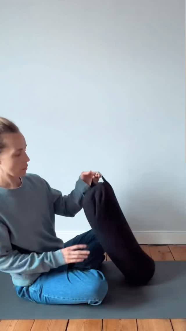 R E S T āļø it doesnāt have to look like this gentle seated forward fold ā¬ļø
But what shape or movement feels restorative for you? What says āhey tired one, come and slow down a little, letās take good care of care of youāā.
It might just be for 5 minutes a day, to sit quietly, without the phone, or a 10 minute slow stretch out, or Yoga Nidra, any time.
But when the nervous system receives signals of ease through the bodymind ā warmth, physical support, darkness from an eye pillow, slow movement or stillness ā the brain listens.
With these messages of safety, tension begins to soften, heart rate slows, and the breath can find your natural rhythm that feels like home š
And also⦠not that rest needs to be productive, but when we allow space for rest, for presence to find us⦠weāre often kinder, less sh**y humans too. Which is nice.
#Rest #yogateacher #restorativeyoga #slowdown #pause #enoughness #quiet #being #humanbeing #yogaisnow #presence